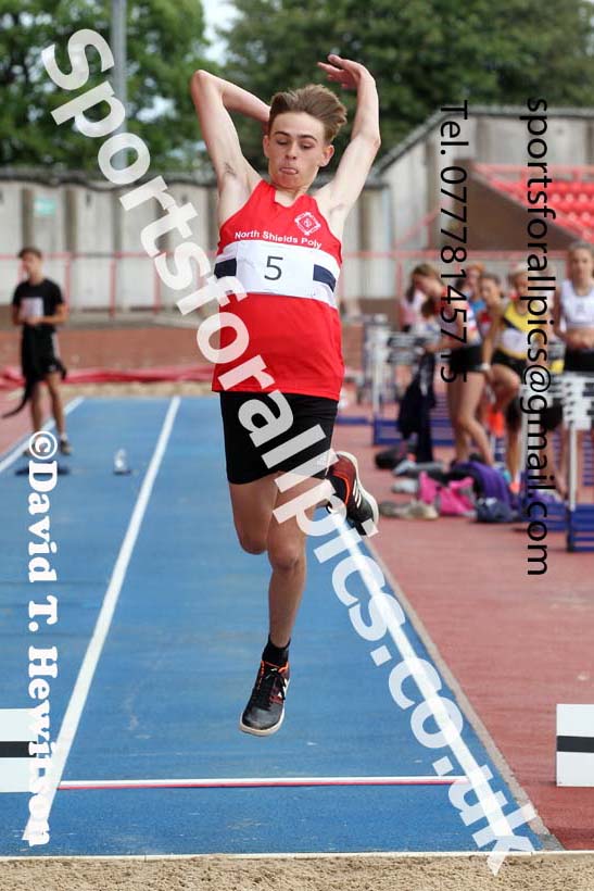 Long jump, 2021 Northumberland, Durham and Cleveland Schools. Photo: David T. Hewitson/Sports for All Pics